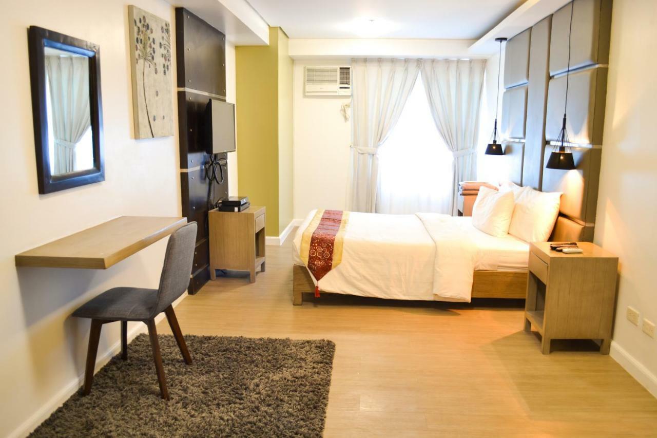 The Loft Residences Taguig Extérieur photo