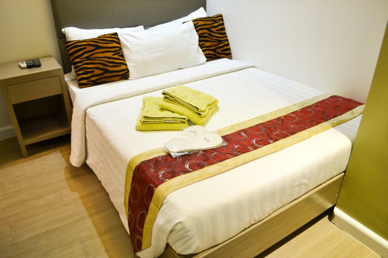 The Loft Residences Taguig Extérieur photo
