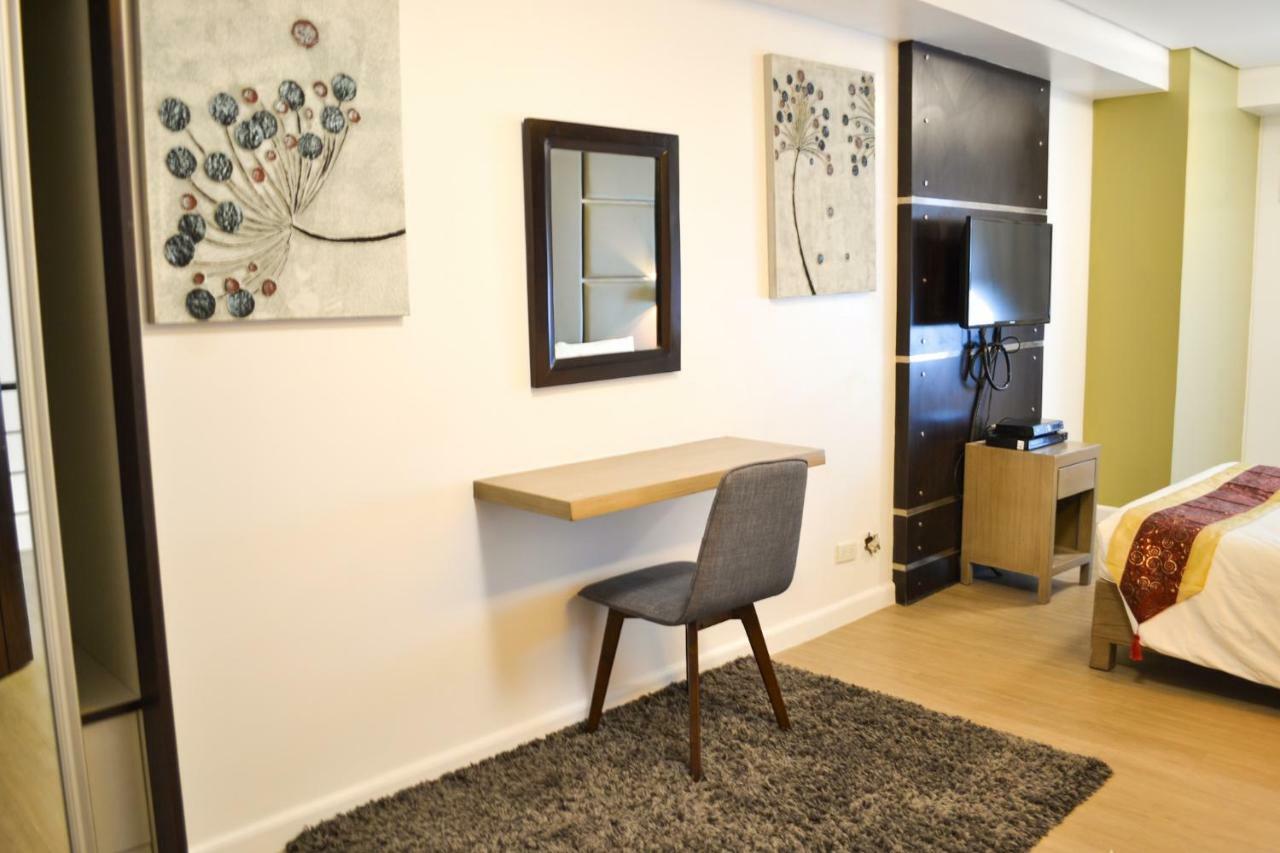 The Loft Residences Taguig Extérieur photo